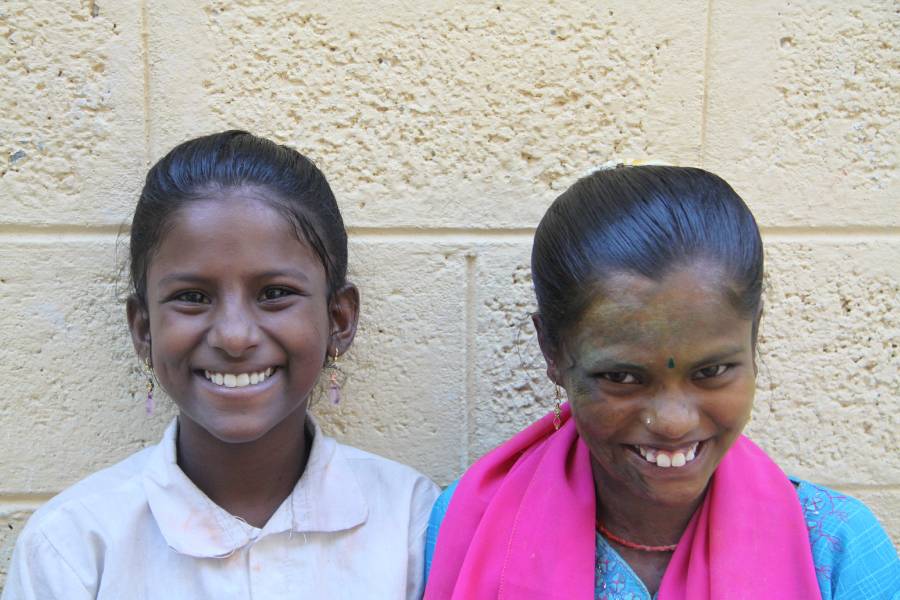 Sasikala et Sathya