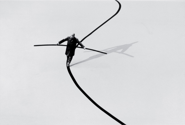 Gilbert Garcin le funambule