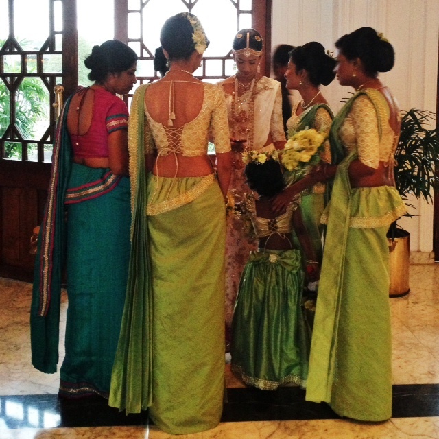 Jour de mariage au Sri Lanka – Les saris