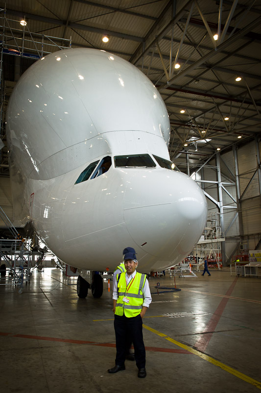 Airbus A380 - Devant le Beluga