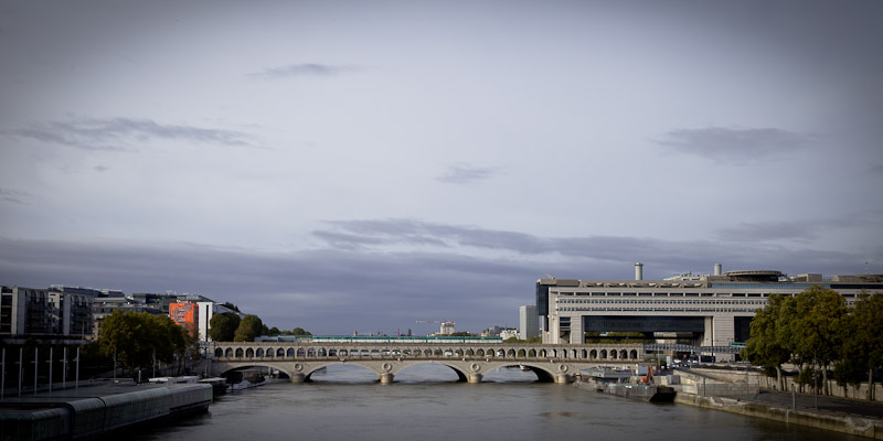 Paris Bercy - vue sur Bercy depuis Passerelle Simone de Beauvoir