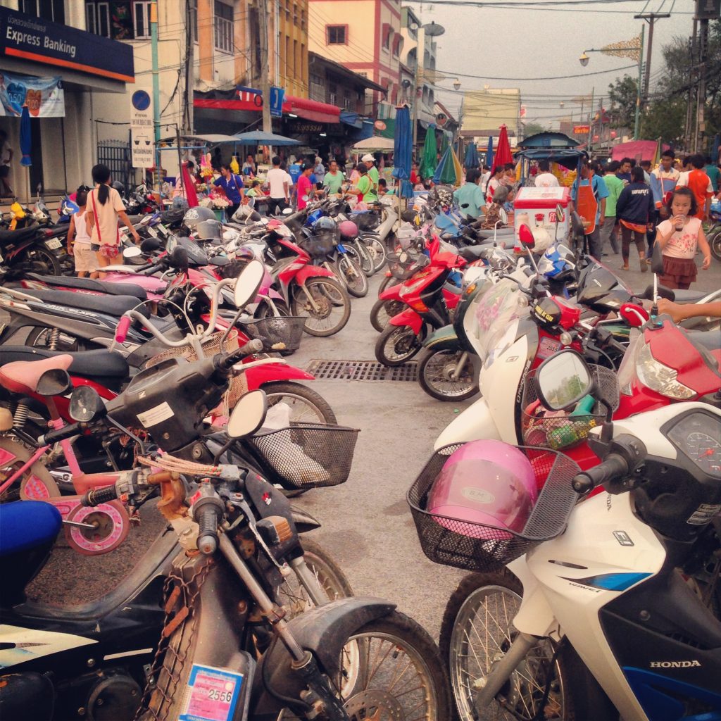Phimai le parking