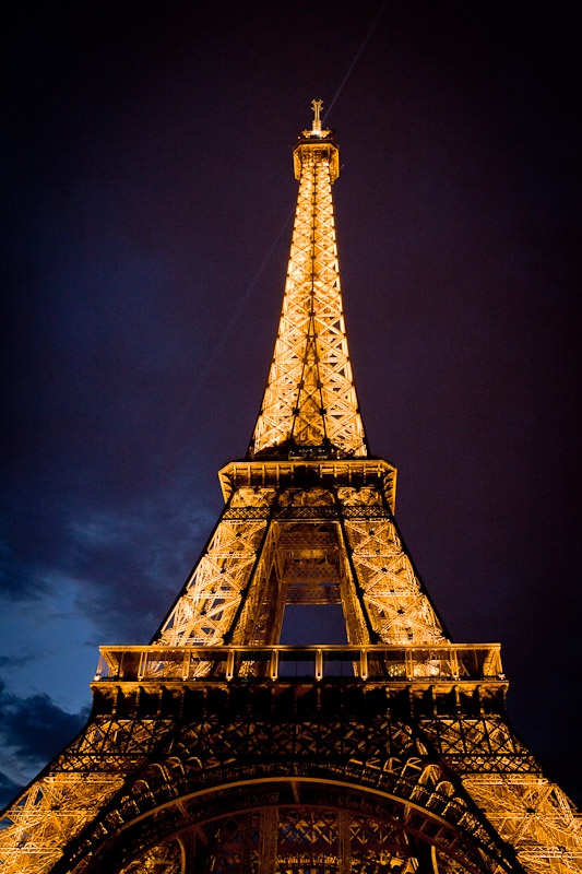 Tour Eiffel at night - Paris