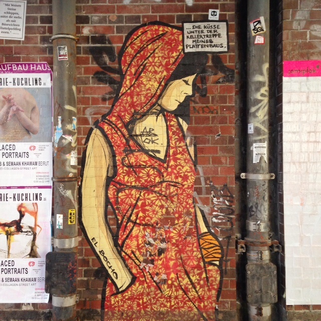 Visiter Berlin street art - Fille El Bocho