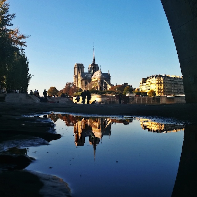 Visiter Paris - Reflet de notre dame