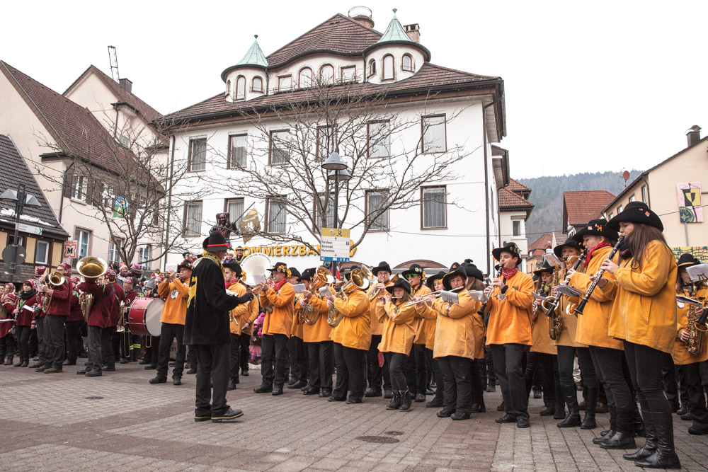 Carnaval en allemagne – Schramberg Bawu – fanfare