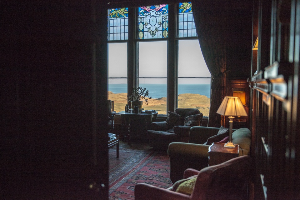 chateau en Ecosse – entrée bibliothèque