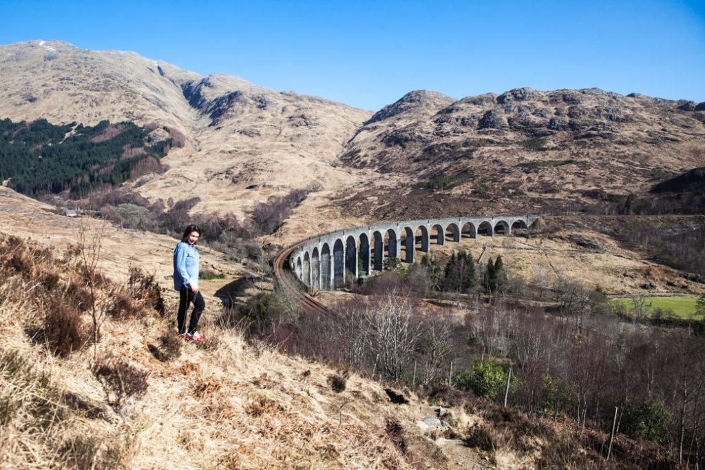 Viaduc de Glenfinnan à voir à proximité de l&rsquo;ïle de Skye
