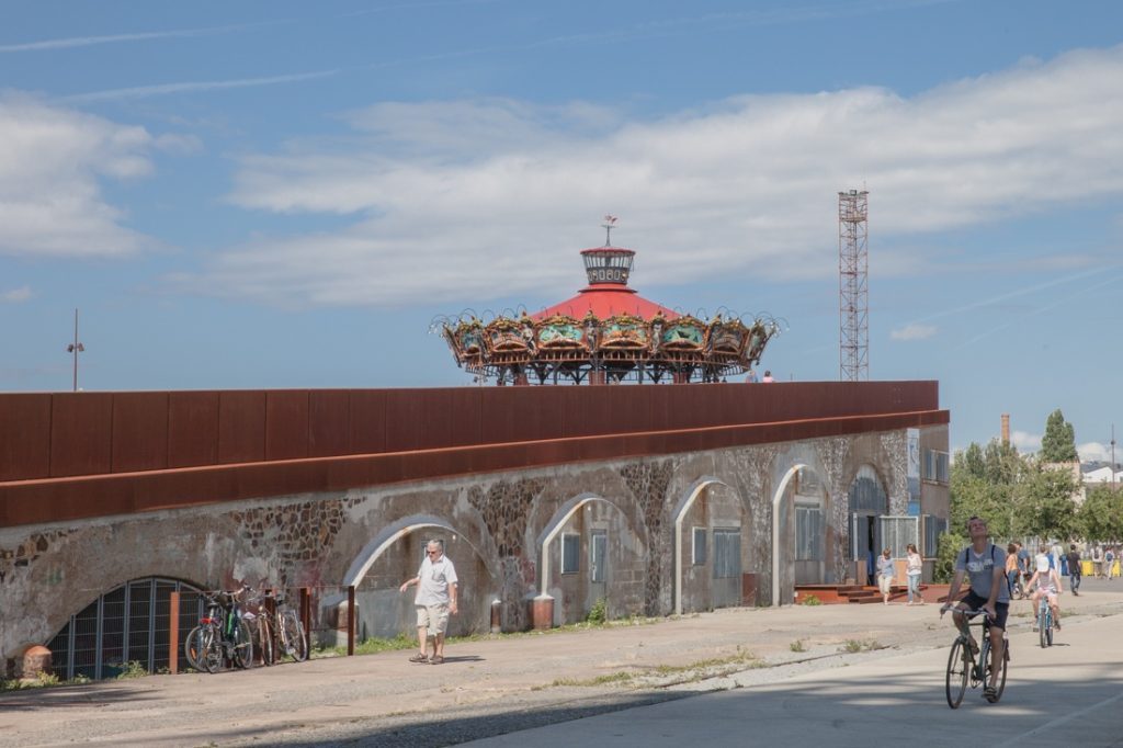 Voyage à Nantes – caroussel des mondes marins