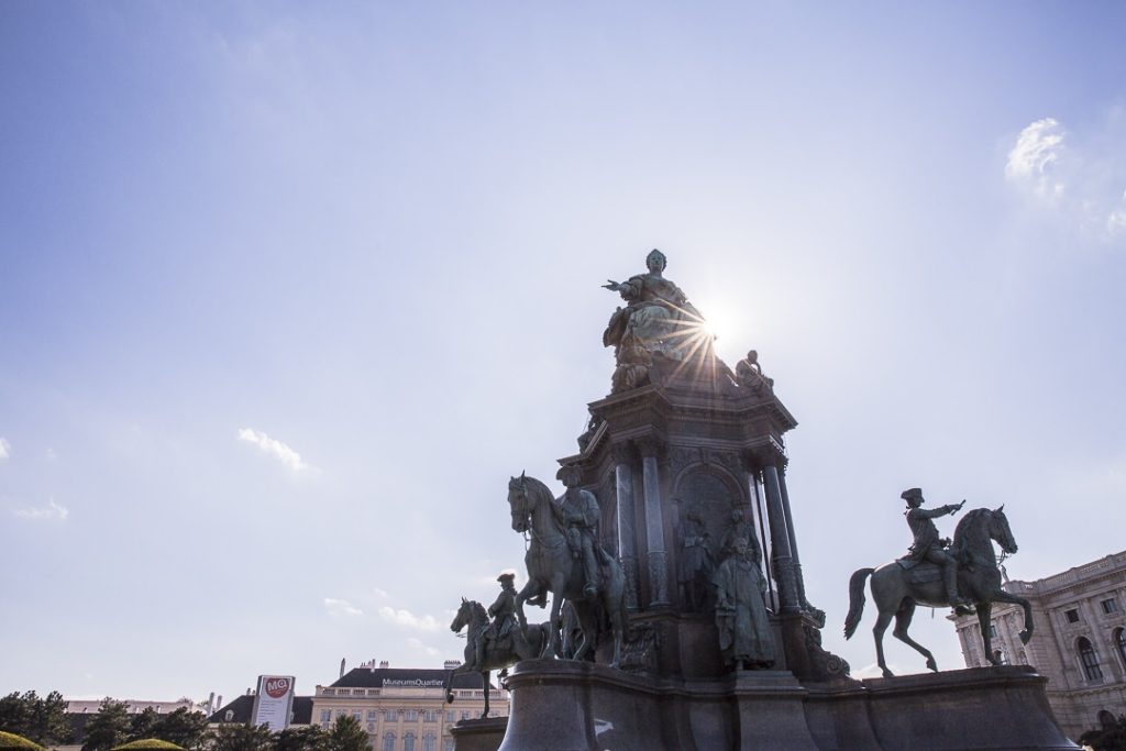 Maria Theresien Platz proche de l'hotel design sans souci vienne