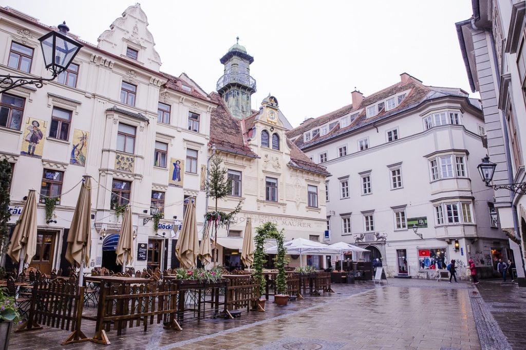 Place du carillon Graz