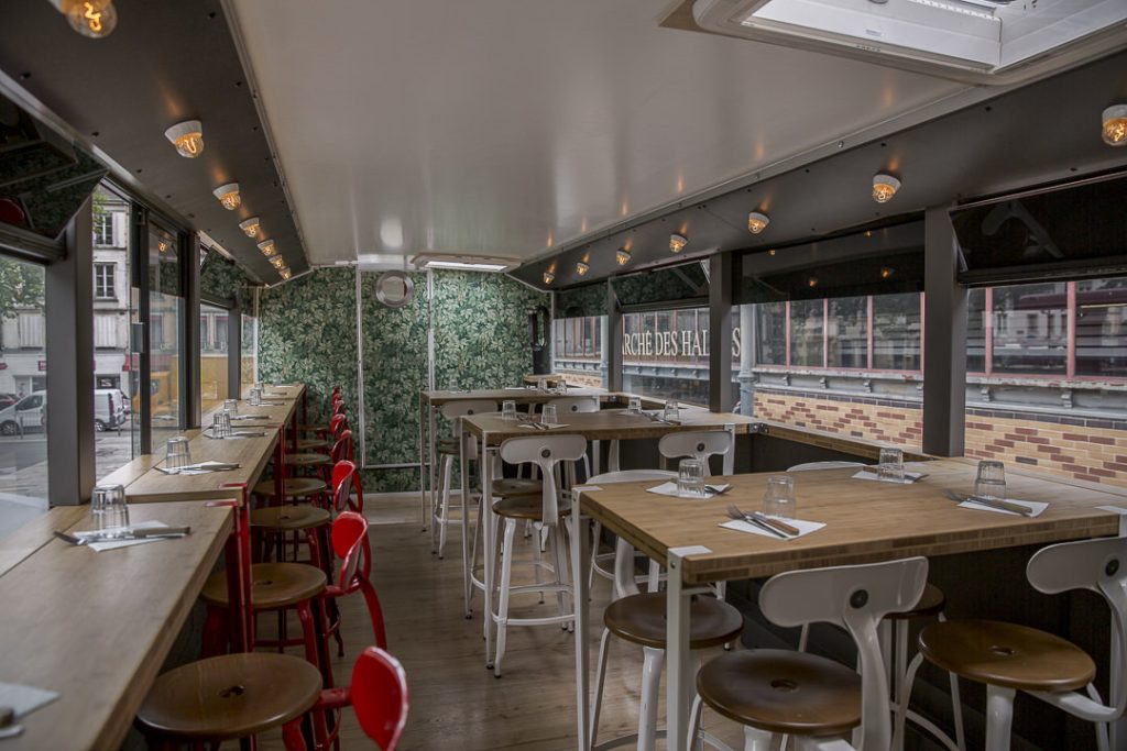 Intérieur du foodtruck Claire et Hugo Troyes en Champagne