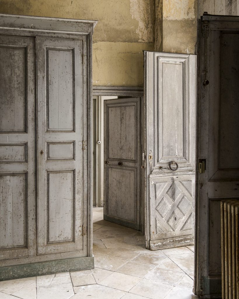 Portes intérieures du chateau de Vaux - Champagne