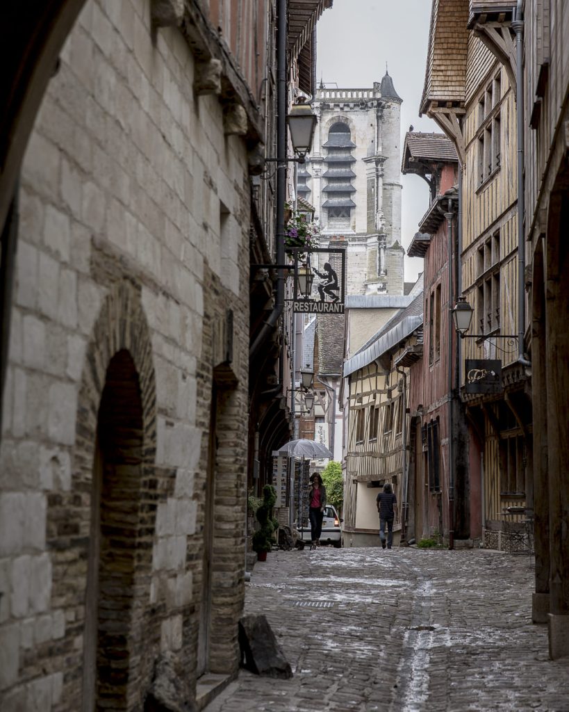 Ruelle de la vieille ville de Troyes
