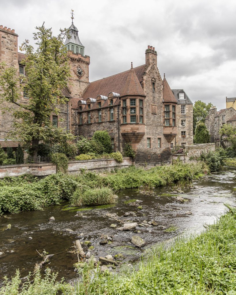 Well court dean village