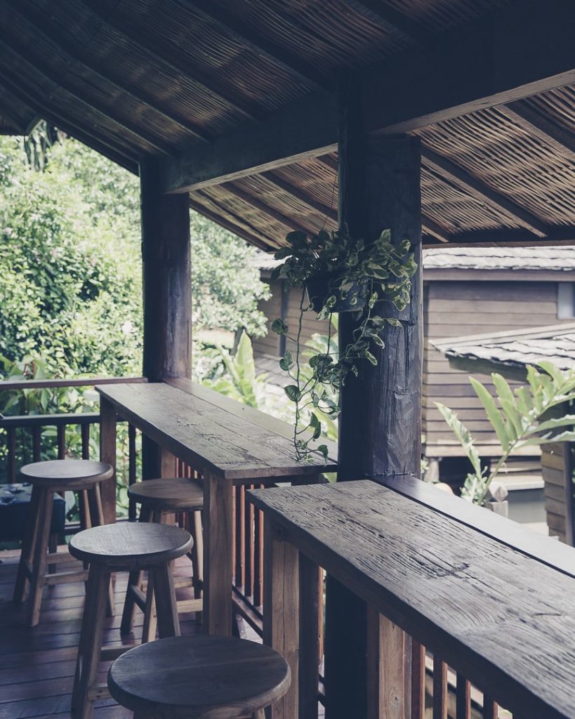 Nord de la thailande - terrasse cafe Baan Mon Muan