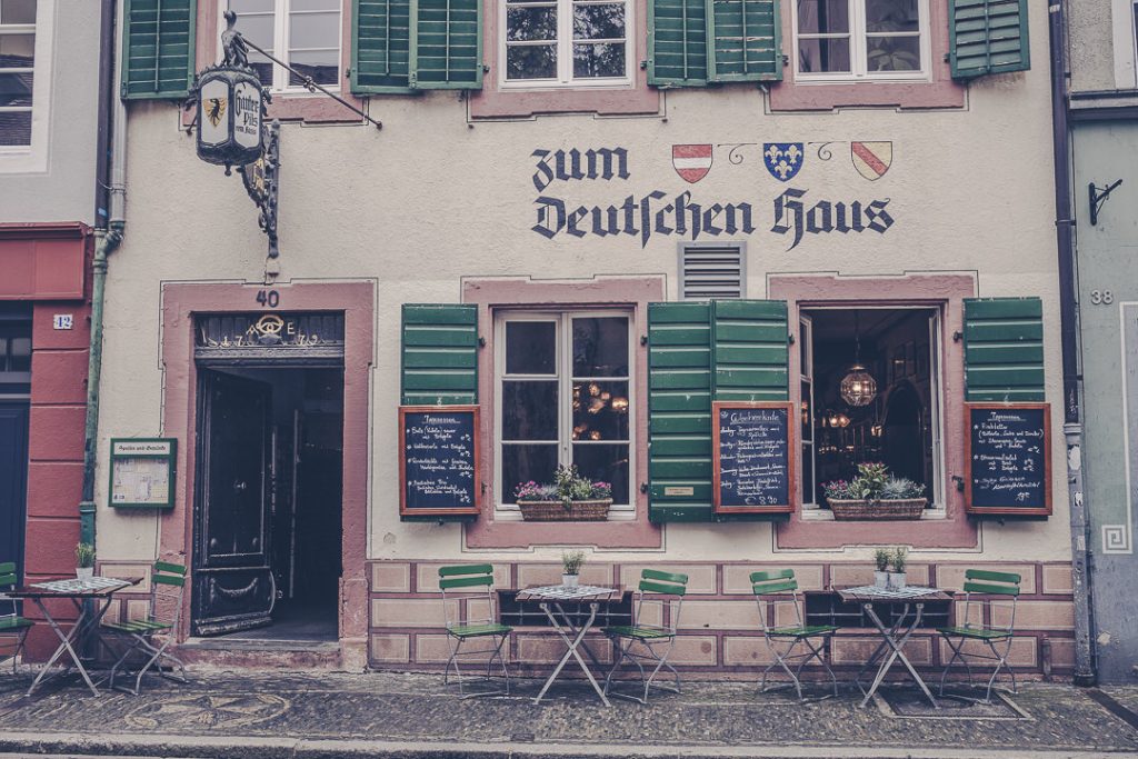 Visiter Fribourg allemagne - ambiance dans les rues