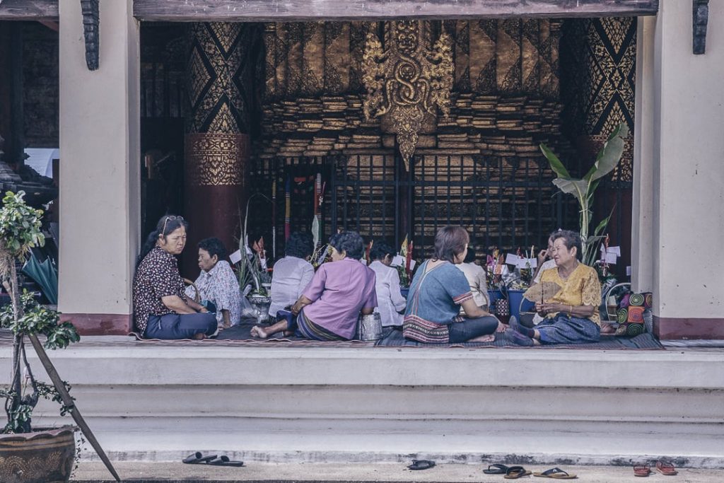 Wat Pha That Lampang Luang - prieres