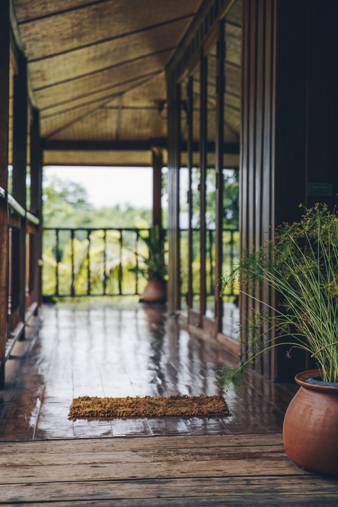 Corridor du loft de la Bambuh Boutique home stay en bois