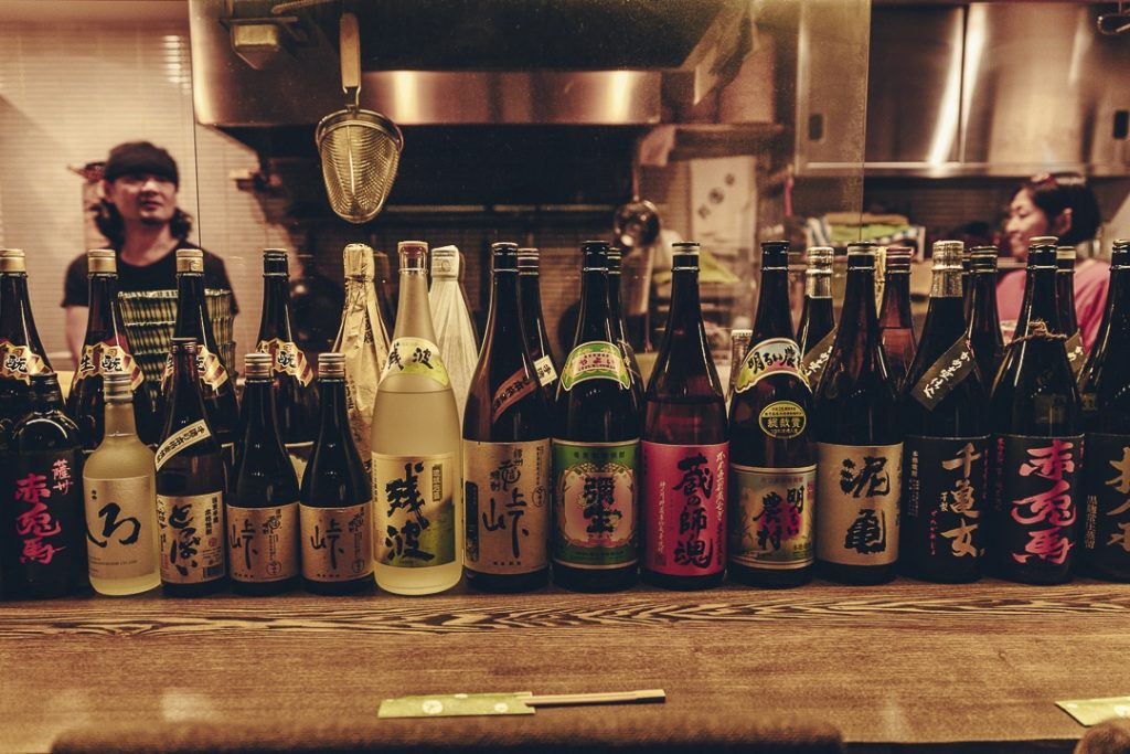 Choix de sake dans un restaurant de Tokyo #japon #asie