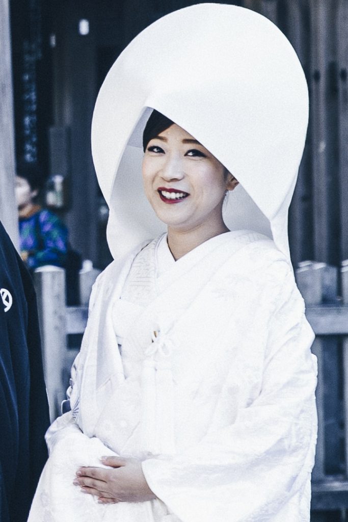 Une jolie mariée au sanctuaire de Meiji-Jingu à Tokyo #mariage #japon
