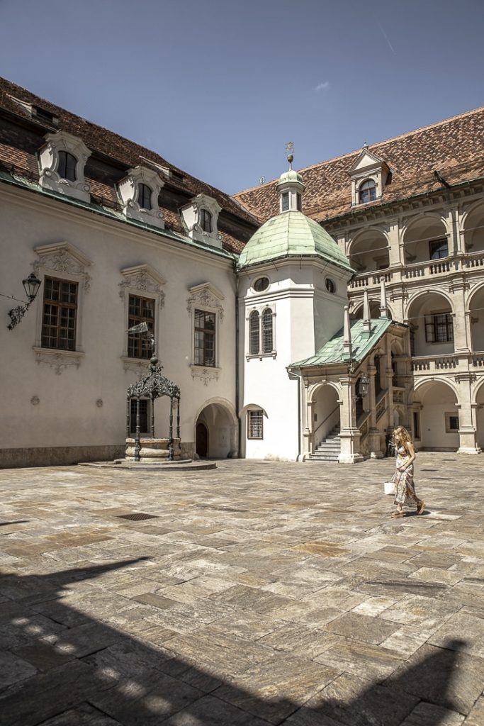 La cour intérieur du Landhaushof à Graz #graz #autriche #visitgraz