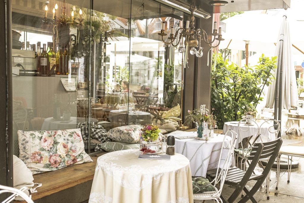 Terrasse di Süsse Luise - Graz, Autriche #graz #autriche