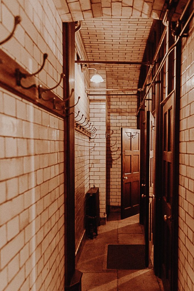 Les toilettes victoriennes de la John Rylands Library #bestofMCR #lovegreatbritain #angleterre