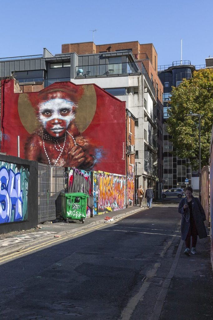 Fresque de Dale Grimshaw qui se trouve à Manchester en Angleterre #streetart #bestofMCR #lovegreatbritain