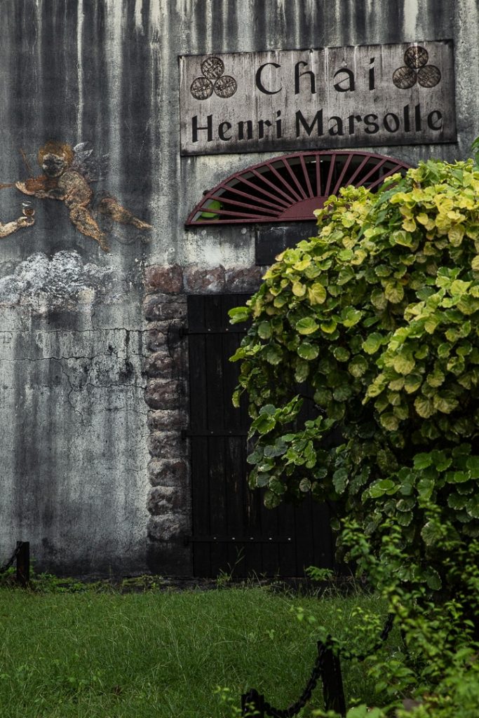 Entrée du Chai Henri Masolle à la distillerie Séverin #ilesdeguadeloupe
