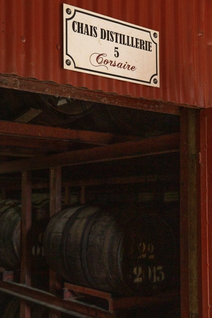 Entrée du Chais à la distillerie Reimonenq