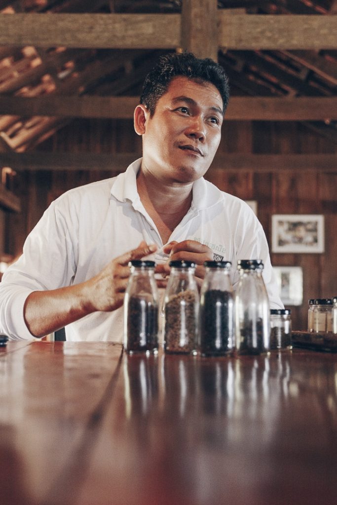 Présentation du poivre de Kampot à la Plantation