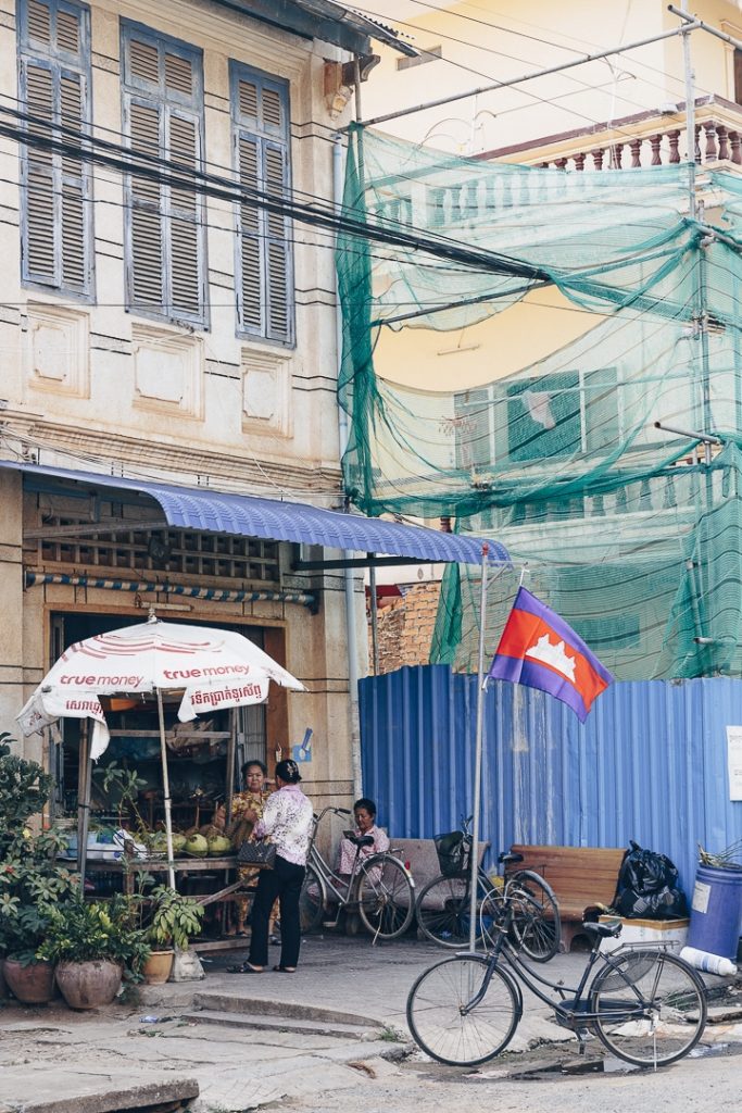 Vie dans les rues de Kampot, Cambodge