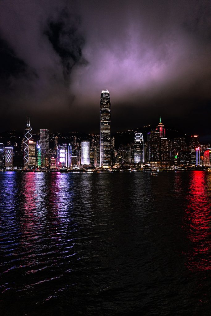 Skyline de Hong Kong de nuit #discoverhongkong