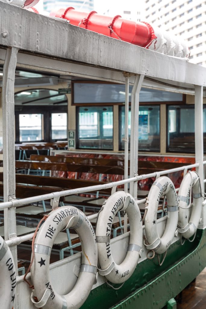 Le pont du Star ferry, le ferry qui traverse la baie de Hong Kong