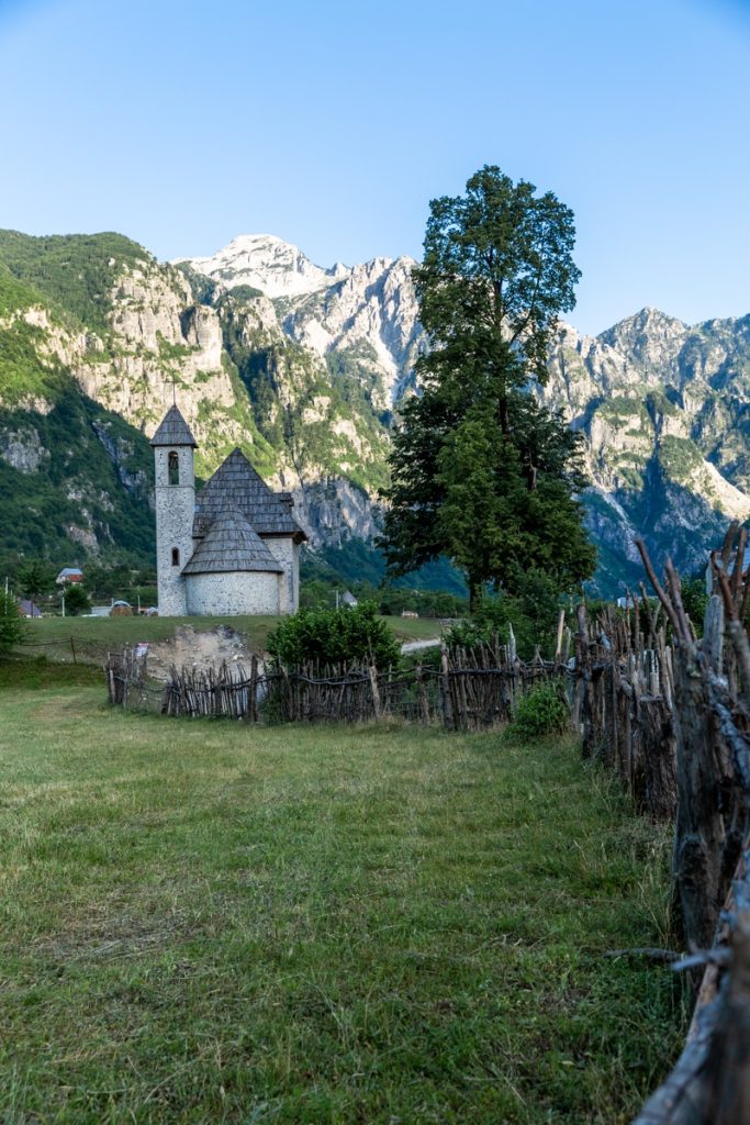 Eglise de Theth - Alpes albanaises