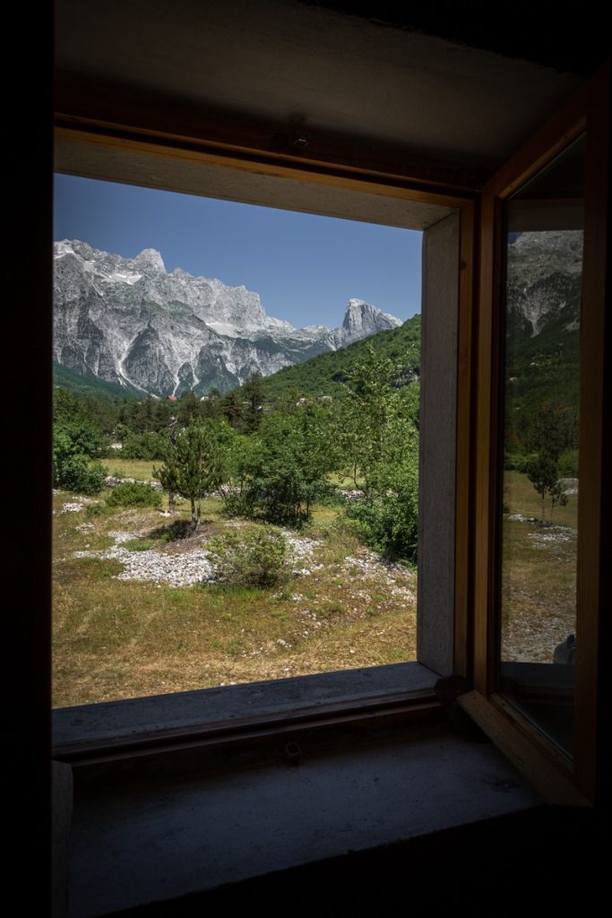 Vue depuis ma chambre à Theth #albanie