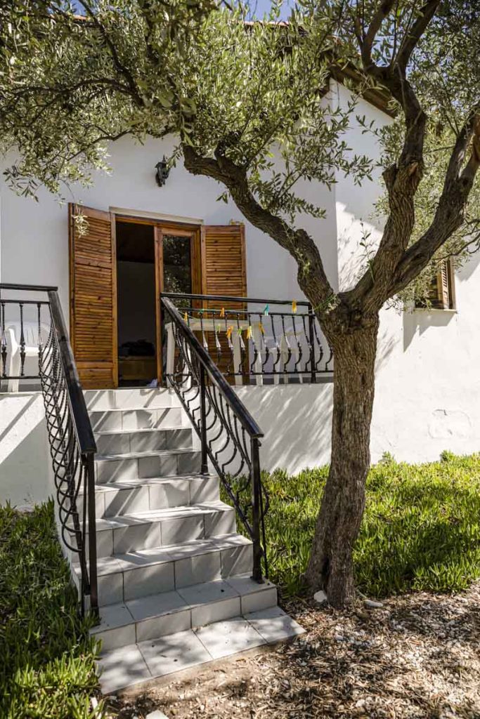 thassos - entree villagio scorpio bungalow_