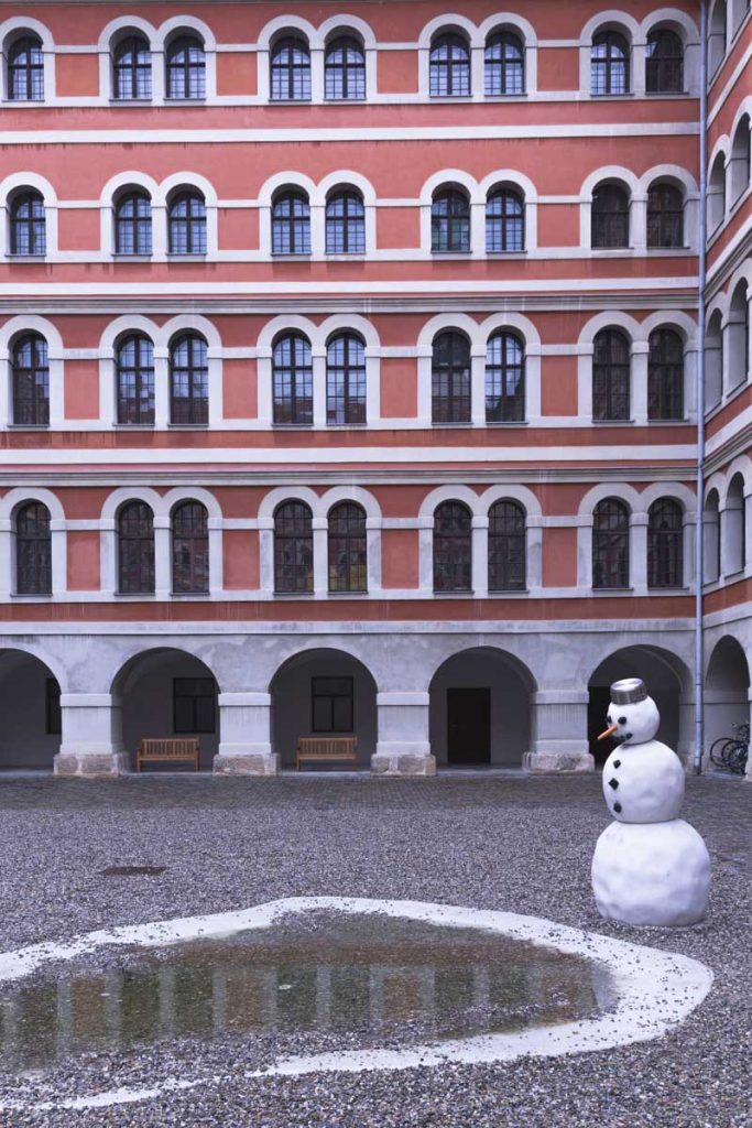 Graz-bonhomme-de-neige