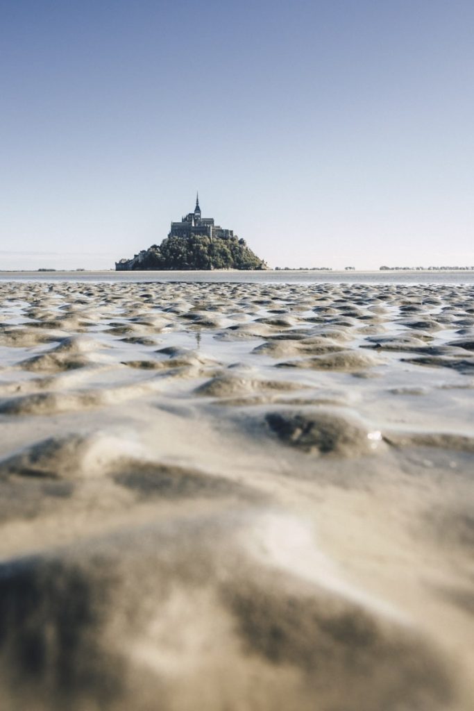 Mont-saint-michel-depuis-la-baie
