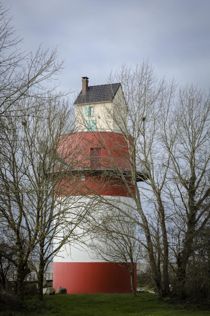 insolite-villa-cheminee-cordemais