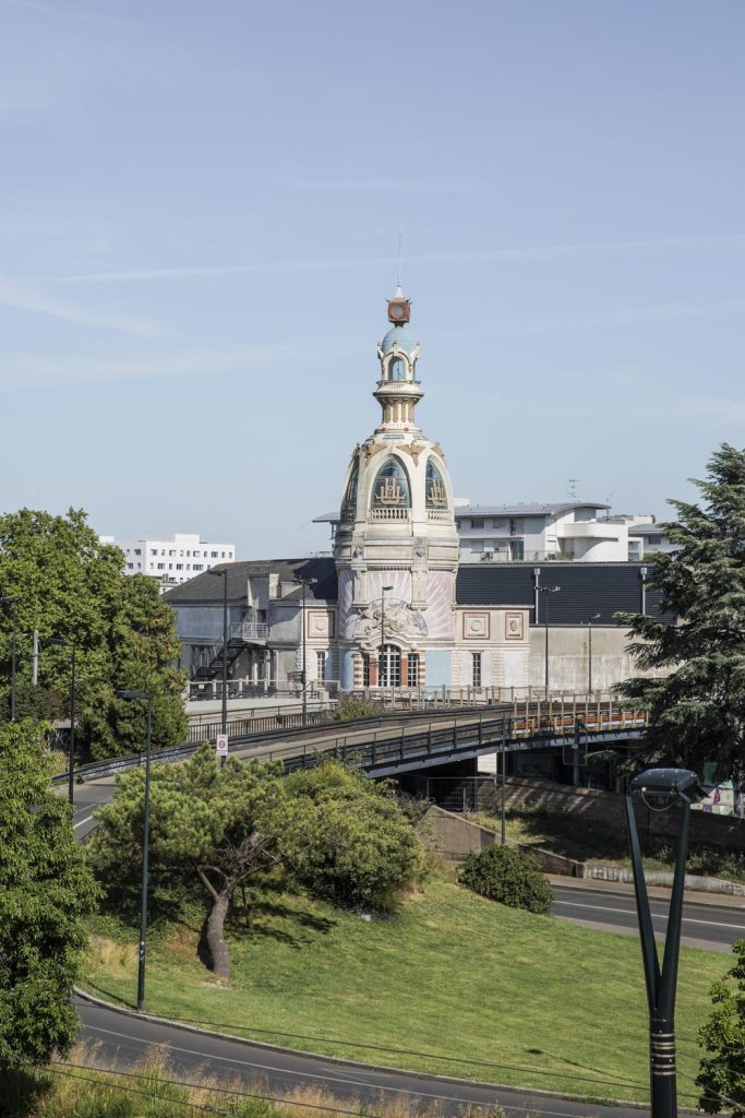 tour-lu-nantes