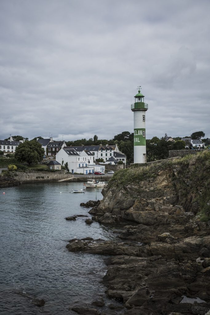 phare-aval-port-doelan