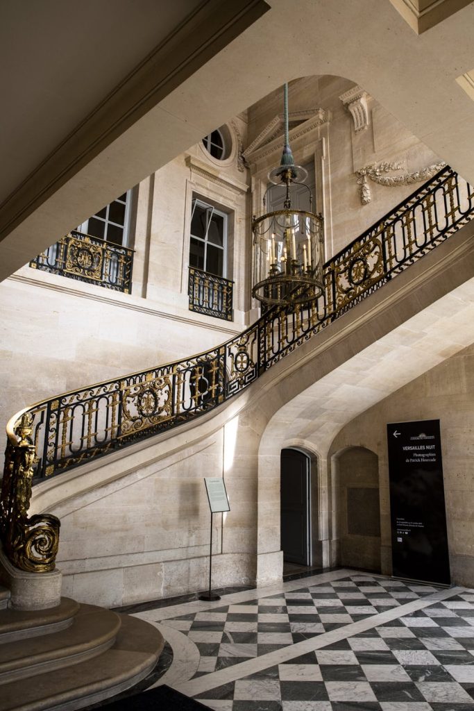 escalier-petit-trianon-versailles
