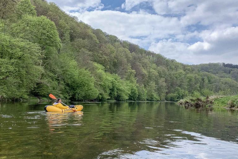 canoe sur la rivière Semois