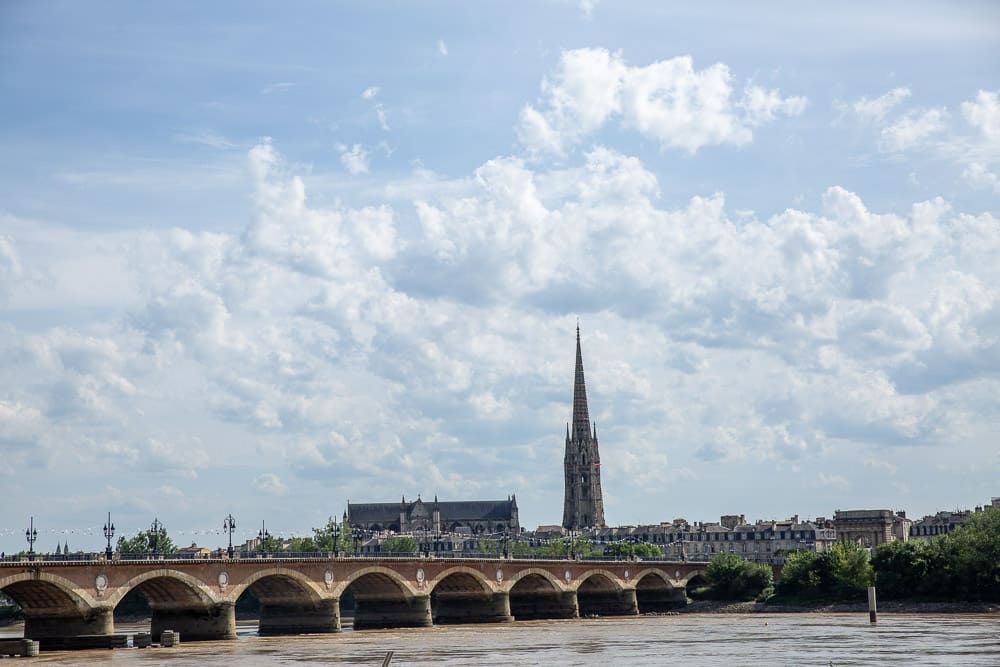 Pont de pierre Bordeaux