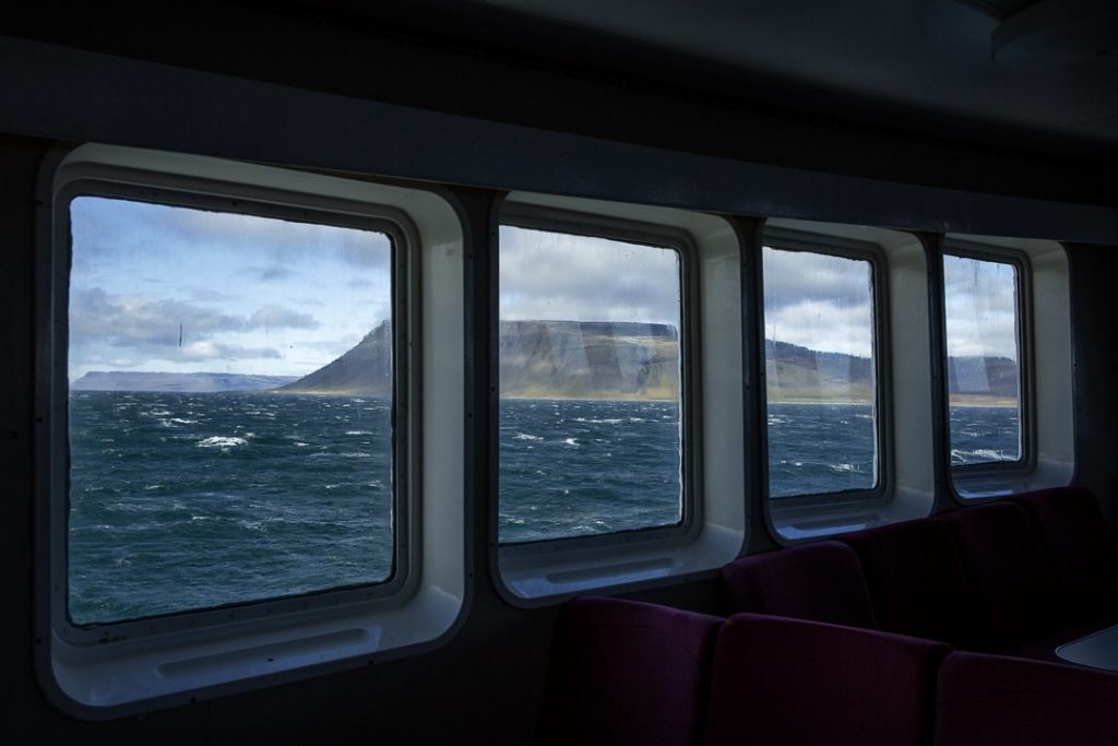 ferry-fjords-ouest