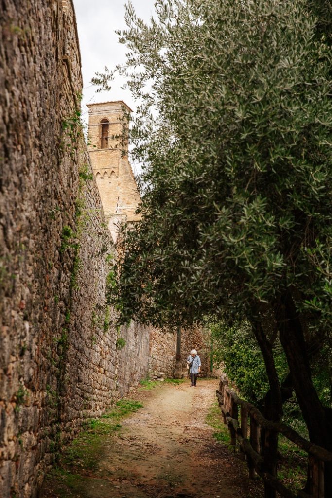 chemin-san-gimignano