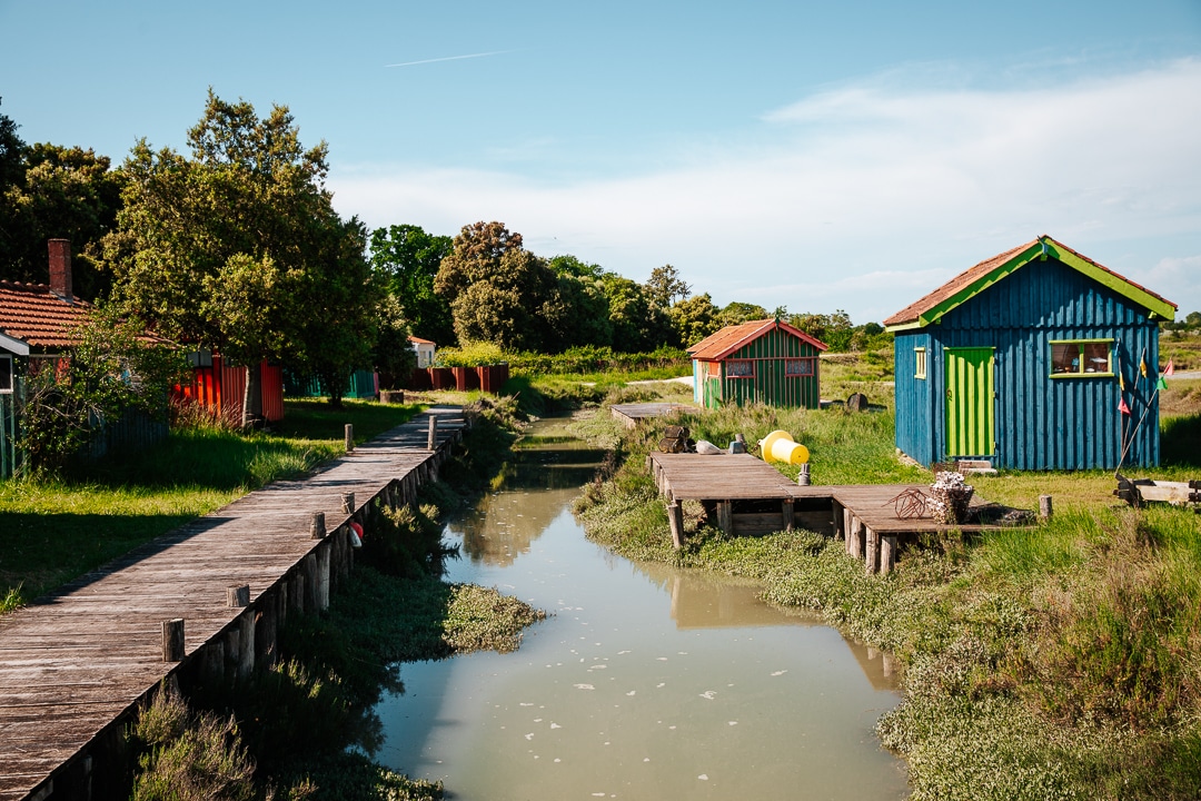 Village ostréicole coloré à visiter sur l'île d'Oléron